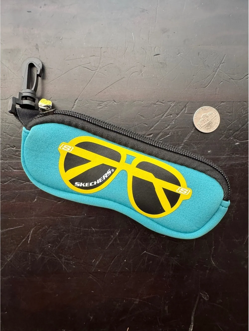 Vintage Skechers Sunglasses Case with Cleaning Cloth